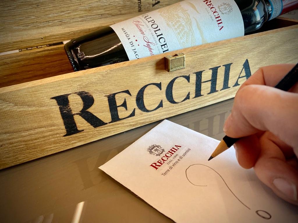 Crea l'etichetta personalizzata di un nostro vino - Azienda